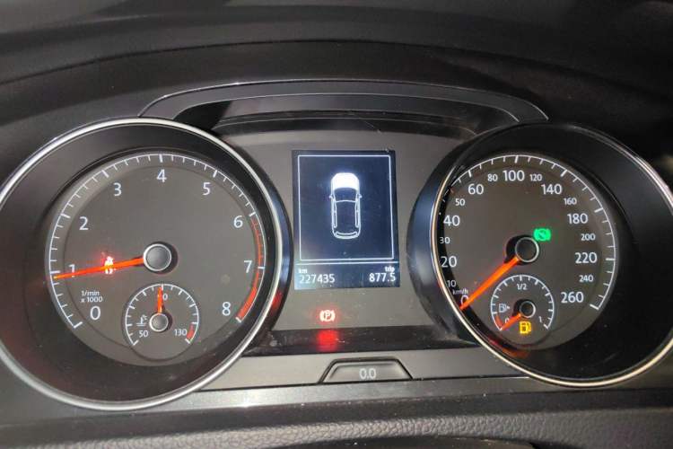 Used Volkswagen Golf 2019 200TSI DSG Comfort & Ambition Edition China VI Standard Instrument Cluster