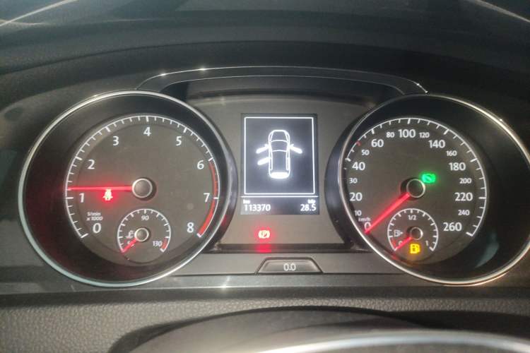 Used Volkswagen Golf 2019 200TSI DSG Comfort & Ambition Edition China VI Standard Instrument Cluster