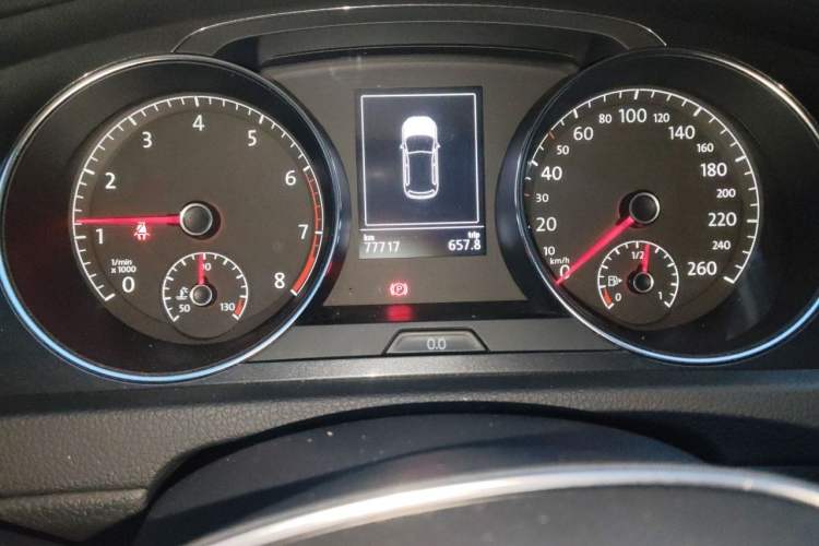 Used Volkswagen Golf 2019 280TSI DSG Comfort Version China VI Standard Instrument Cluster