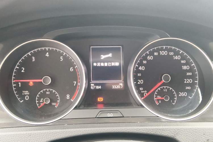 Used Volkswagen Golf 2019 200TSI DSG Comfort & Ambition Edition China VI Standard Instrument Cluster