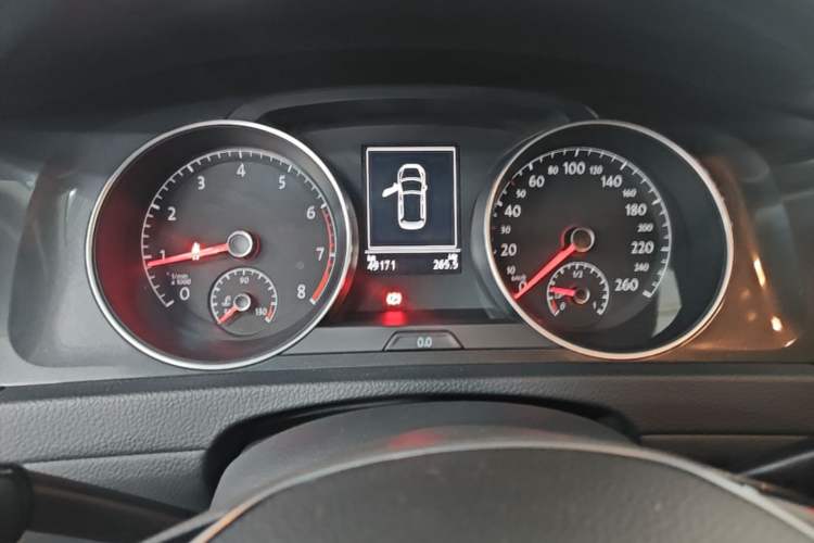 Used Volkswagen Golf 2019 1.6L Automatic Comfort Model China V Standard Instrument Cluster