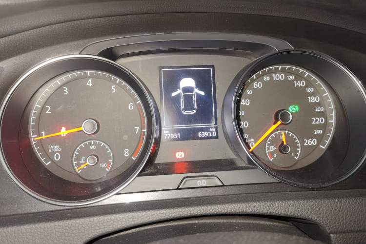 Used Volkswagen Golf 2019 280TSI DSG Comfort Version China VI Standard Instrument Cluster