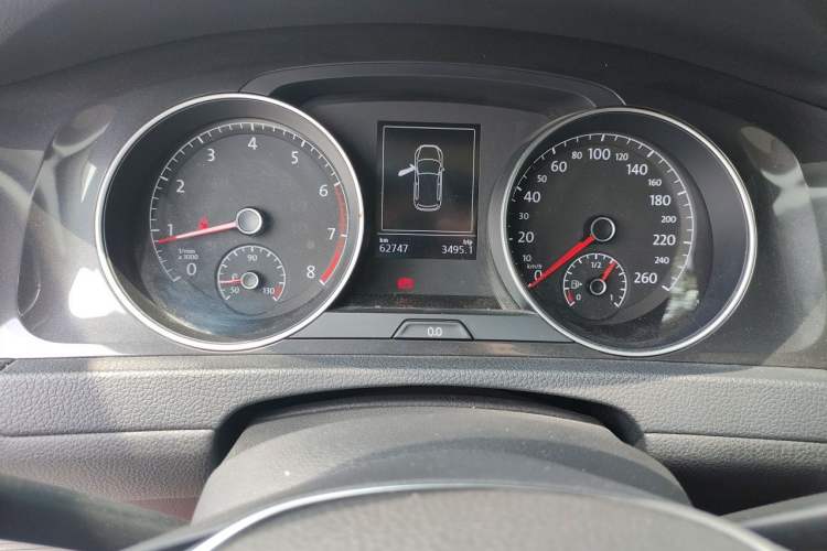 Used Volkswagen Golf 2019 1.6L Automatic Comfort Model China V Standard Instrument Cluster