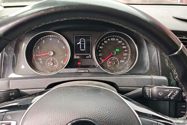 Used Volkswagen Golf 2019 280TSI DSG Comfort Version China VI Standard Instrument Cluster