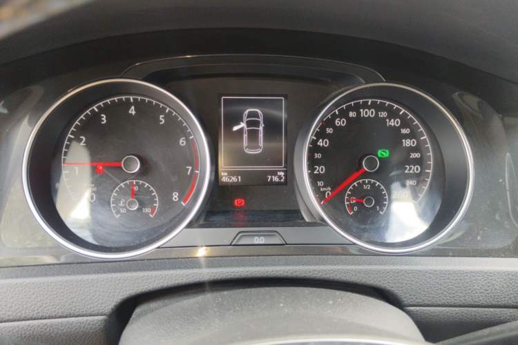 Used Volkswagen Golf 2019 280TSI DSG Comfort Version China VI Standard Instrument Cluster