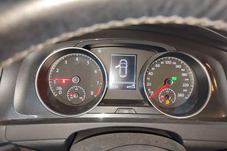 Used Volkswagen Golf 2019 200TSI DSG Comfort & Ambition Edition China VI Standard Instrument Cluster