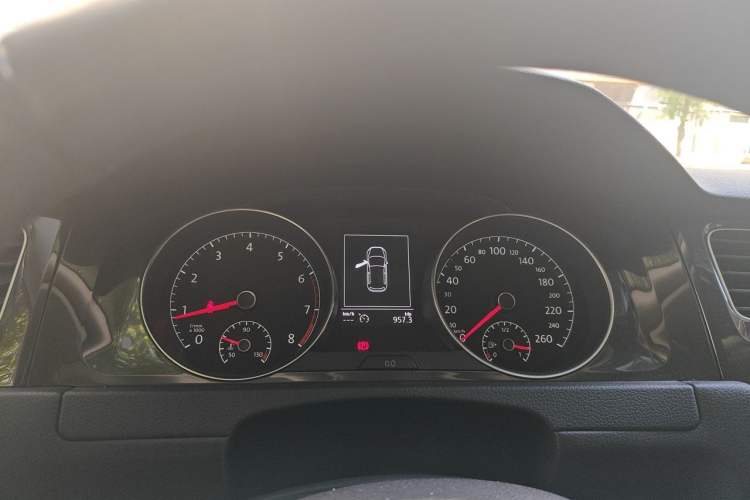 Used Volkswagen Golf 2019 280TSI DSG Comfort Version China V Standard Instrument Cluster