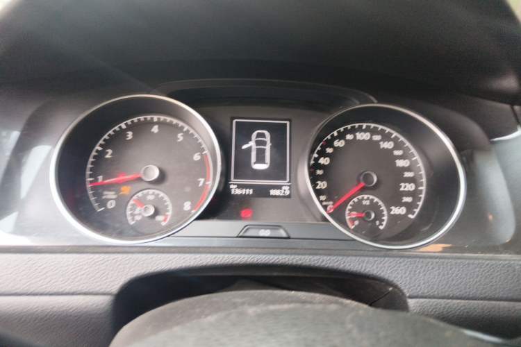 Used Volkswagen Golf 2019 280TSI DSG Comfort Version China VI Standard Instrument Cluster