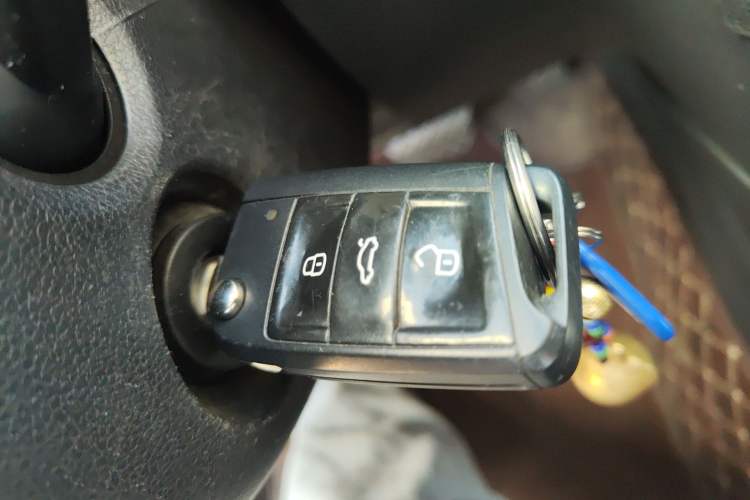 Used Volkswagen Golf 2019 1.8TSI Travel Edition Interior 1