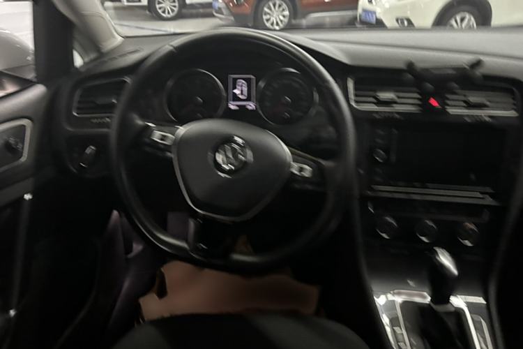 Used Volkswagen Golf 2019 280TSI DSG Comfort Version China V Standard Interior 2