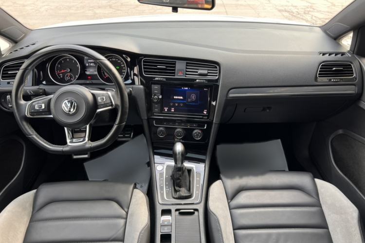Used Volkswagen Golf 2019 280TSI DSG R-Line Model China V Standard Interior 2