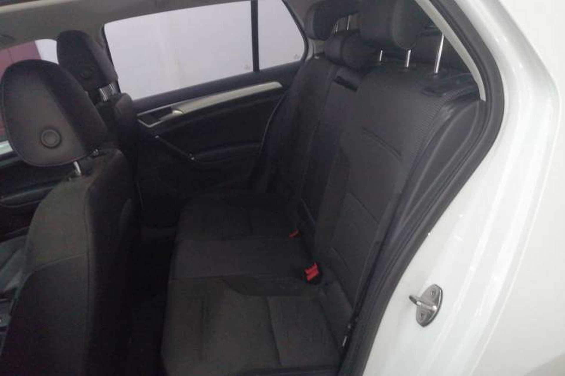 Used Volkswagen Golf 2019 280TSI DSG Comfort Version China VI Standard Interior 4