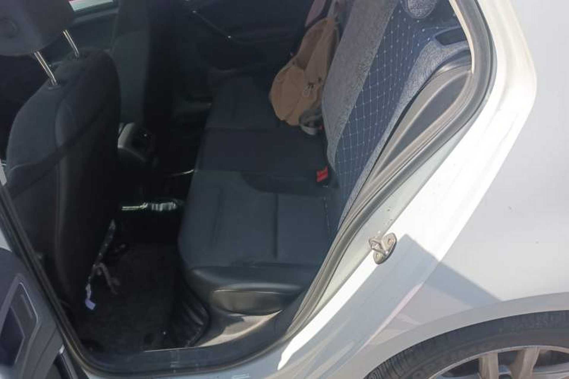 Used Volkswagen Golf 2019 1.6L Automatic Comfort Model China V Standard Interior 4