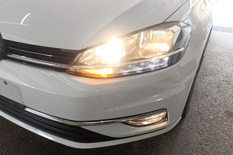Used Volkswagen Golf 2019 280TSI DSG Comfort Version China VI Standard Left Front Headlight