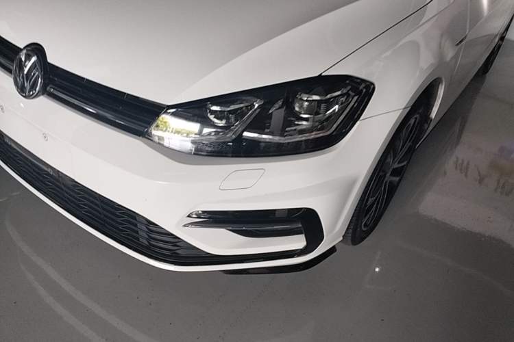 Used Volkswagen Golf 2019 280TSI DSG R-Line China VI Standard Left Front Headlight