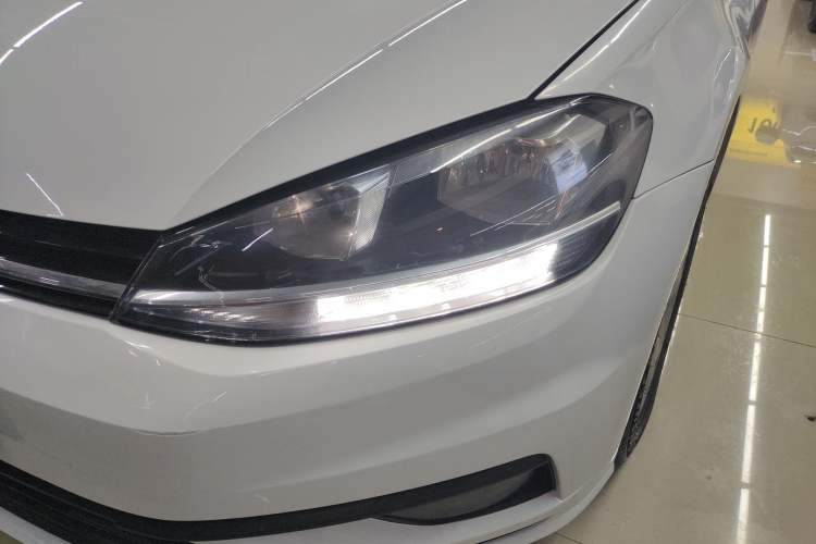 Used Volkswagen Golf 2019 1.6L Automatic Fashion Model China V Standard Left Front Headlight