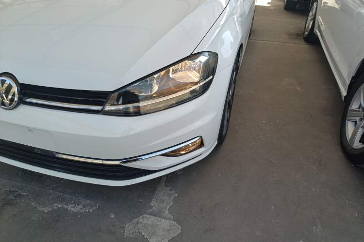 Used Volkswagen Golf 2019 280TSI DSG Luxury Version China VI Standard Left Front Headlight
