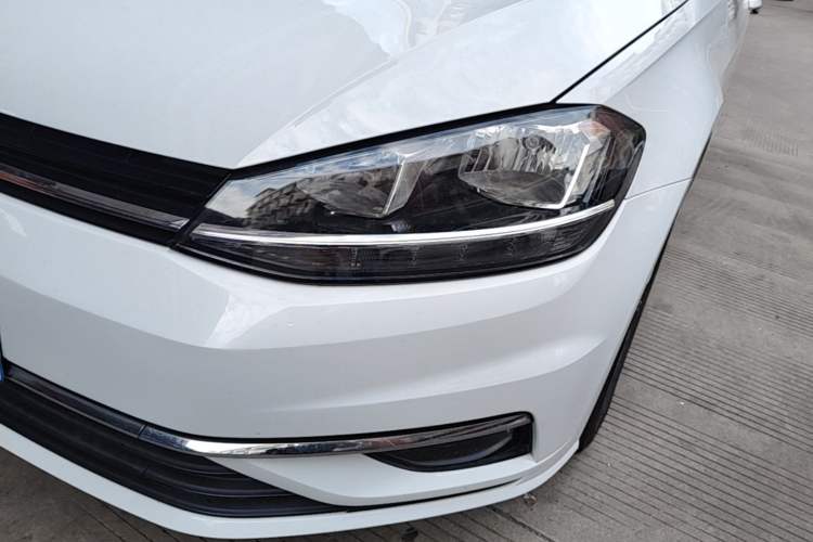 Used Volkswagen Golf 2019 200TSI DSG Comfort & Ambition Edition China VI Standard Left Front Headlight