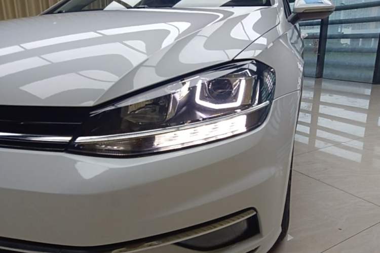 Used Volkswagen Golf 2019 1.6L Automatic Comfort Model China V Standard Left Front Headlight