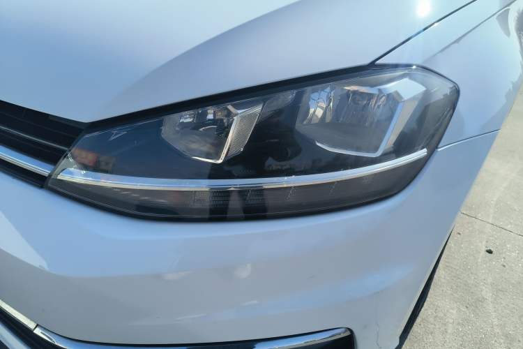 Used Volkswagen Golf 2019 200TSI DSG Comfort & Ambition Edition China VI Standard Left Front Headlight