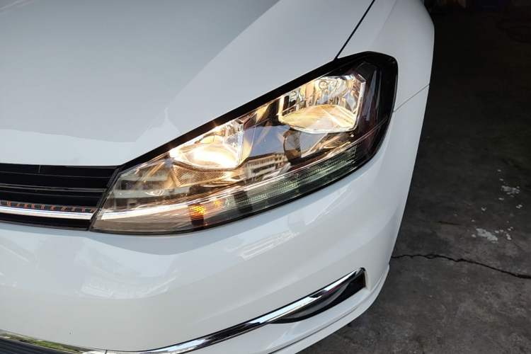 Used Volkswagen Golf 2019 280TSI DSG Luxury Version China VI Standard Left Front Headlight