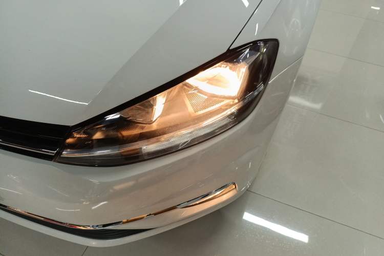 Used Volkswagen Golf 2019 280TSI DSG Comfort Version China V Standard Left Front Headlight