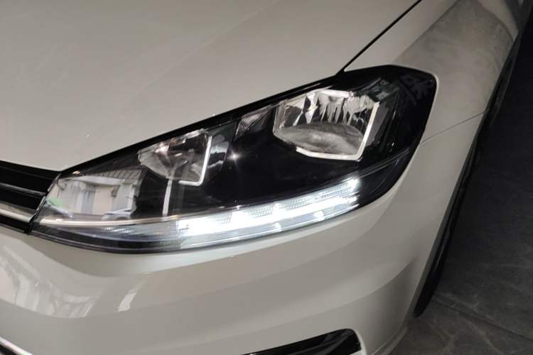 Used Volkswagen Golf 2019 280TSI DSG Comfort Version China V Standard Left Front Headlight