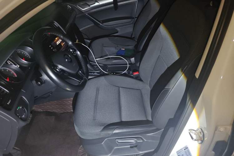 Used Volkswagen Golf 2019 1.6L Automatic Comfort Model China V Standard Left Front Seat