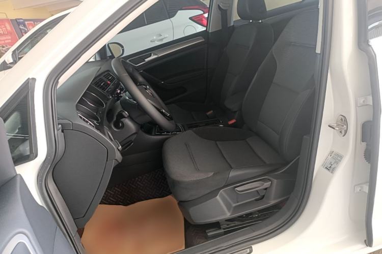 Used Volkswagen Golf 2019 280TSI DSG Comfort Version China VI Standard Left Front Seat