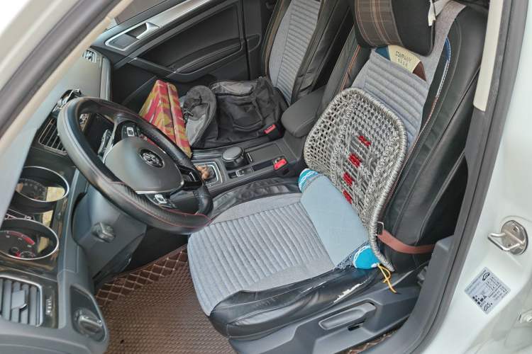 Used Volkswagen Golf 2019 280TSI DSG Comfort Version China VI Standard Left Front Seat