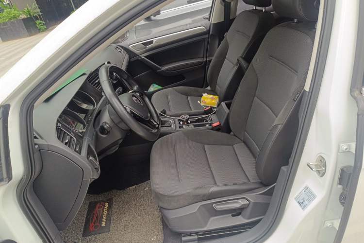 Used Volkswagen Golf 2019 280TSI DSG Comfort Version China VI Standard Left Front Seat
