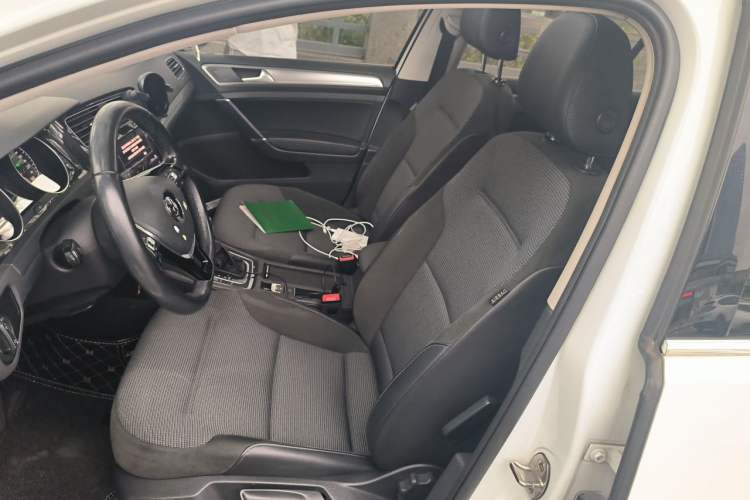 Used Volkswagen Golf 2019 280TSI DSG Comfort Version China VI Standard Left Front Seat