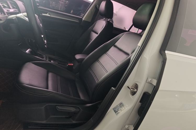 Used Volkswagen Golf 2019 200TSI DSG Comfort & Ambition Edition China VI Standard Left Front Seat