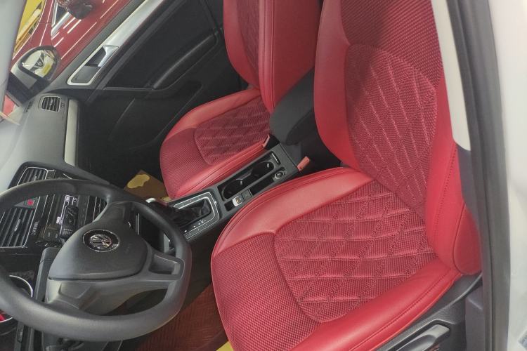 Used Volkswagen Golf 2019 1.6L Automatic Fashion Model China V Standard Left Front Seat