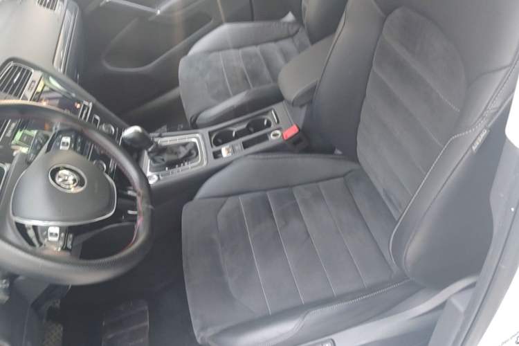Used Volkswagen Golf 2019 280TSI DSG Luxury Version China VI Standard Left Front Seat