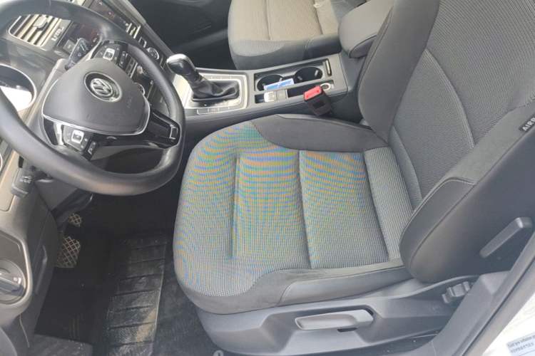 Used Volkswagen Golf 2019 280TSI DSG Comfort Version China VI Standard Left Front Seat