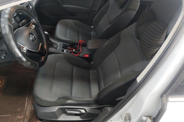 Used Volkswagen Golf 2019 1.6L Automatic Comfort Model China V Standard Left Front Seat