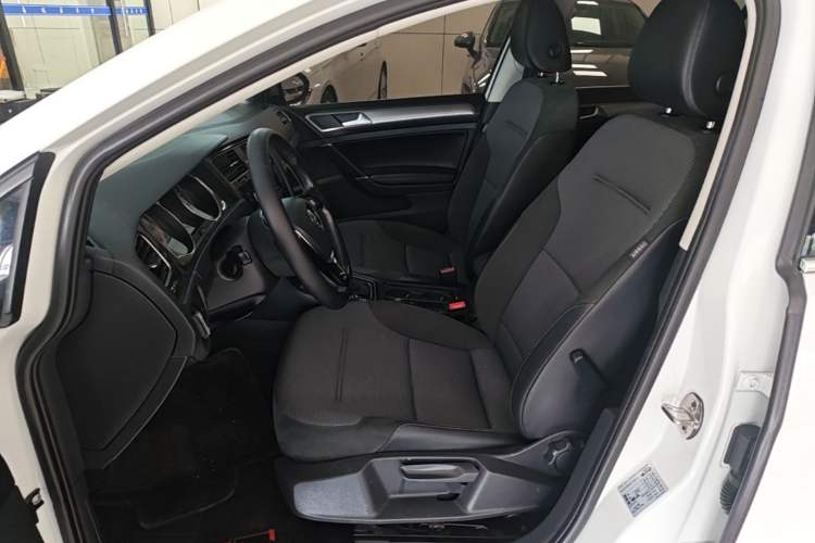 Used Volkswagen Golf 2019 280TSI DSG Comfort Version China VI Standard Left Front Seat