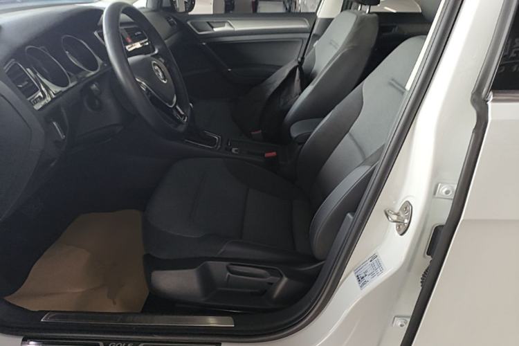 Used Volkswagen Golf 2019 1.6L Automatic Comfort Model China V Standard Left Front Seat