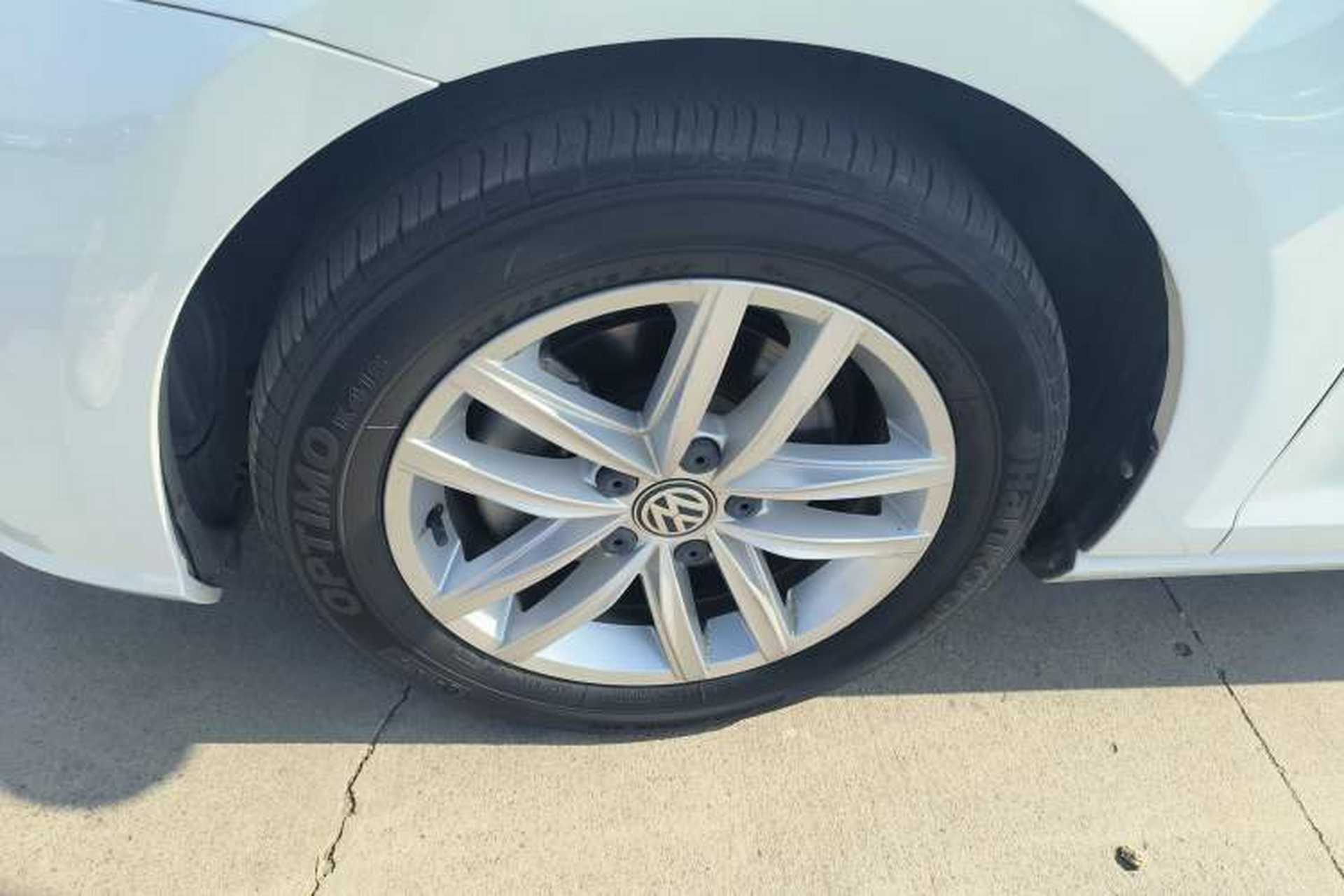 Used Volkswagen Golf 2019 200TSI DSG Comfort & Ambition Edition China VI Standard Left Front Wheel Hub