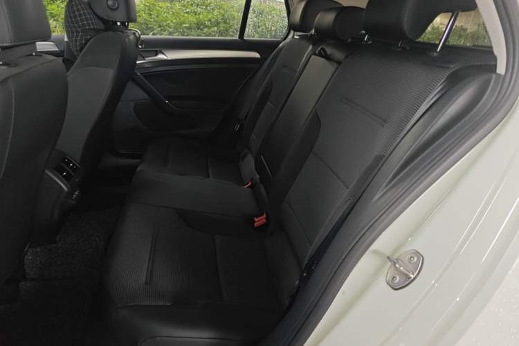 Used Volkswagen Golf 2019 280TSI DSG Comfort Version China VI Standard Left Rear Seat