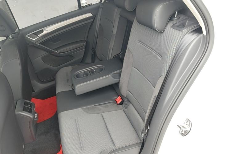 Used Volkswagen Golf 2019 280TSI DSG Comfort Version China V Standard Left Rear Seat