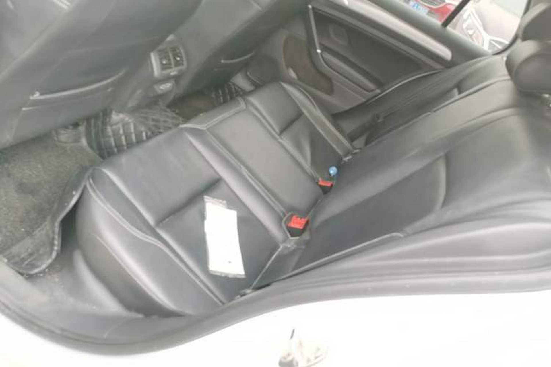 Used Volkswagen Golf 2019 200TSI DSG Comfort & Ambition Edition China VI Standard Left Rear Seat