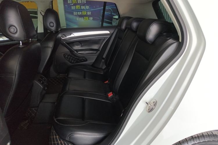 Used Volkswagen Golf 2019 200TSI DSG Comfort & Ambition Edition China VI Standard Left Rear Seat