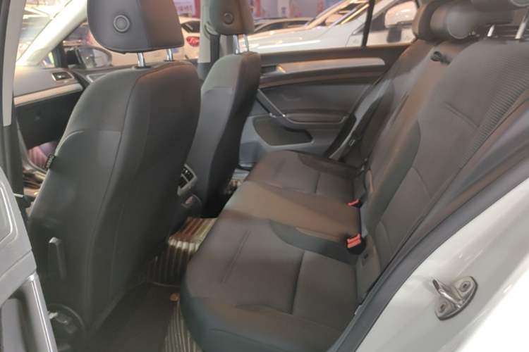 Used Volkswagen Golf 2019 280TSI DSG Comfort Version China V Standard Left Rear Seat