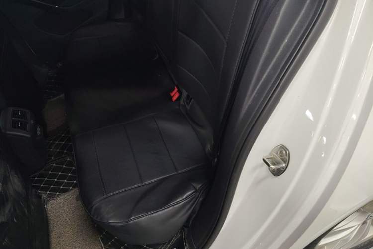 Used Volkswagen Golf 2019 280TSI DSG Comfort Version China V Standard Left Rear Seat