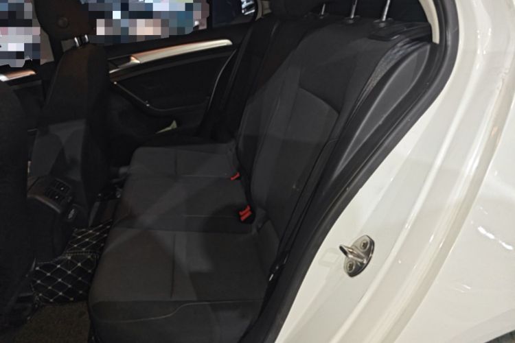 Used Volkswagen Golf 2019 200TSI DSG Comfort & Ambition Edition China VI Standard Left Rear Seat