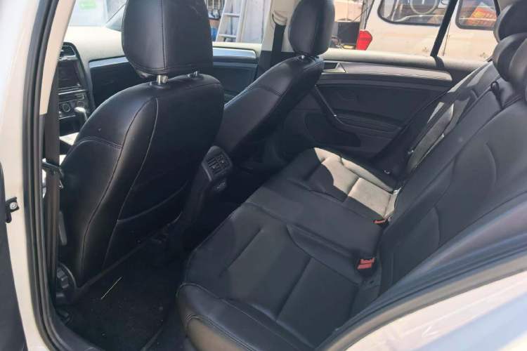 Used Volkswagen Golf 2019 280TSI DSG Comfort Version China VI Standard Left Rear Seat