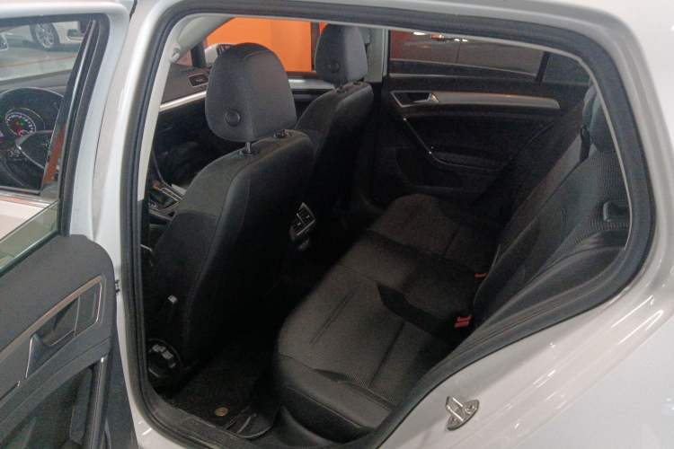 Used Volkswagen Golf 2019 1.6L Automatic Comfort Model China V Standard Left Rear Seat