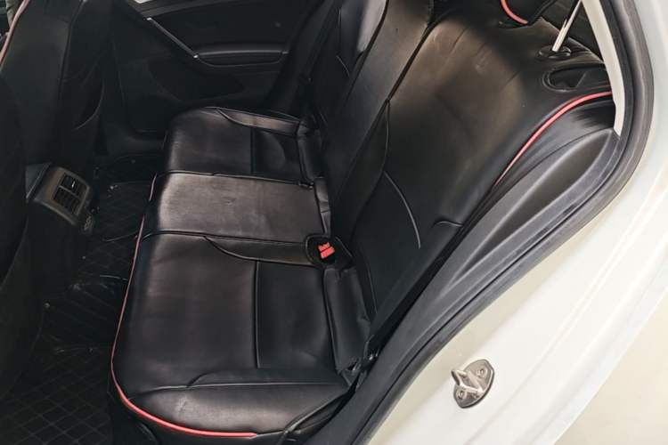 Used Volkswagen Golf 2019 280TSI DSG Comfort Version China VI Standard Left Rear Seat